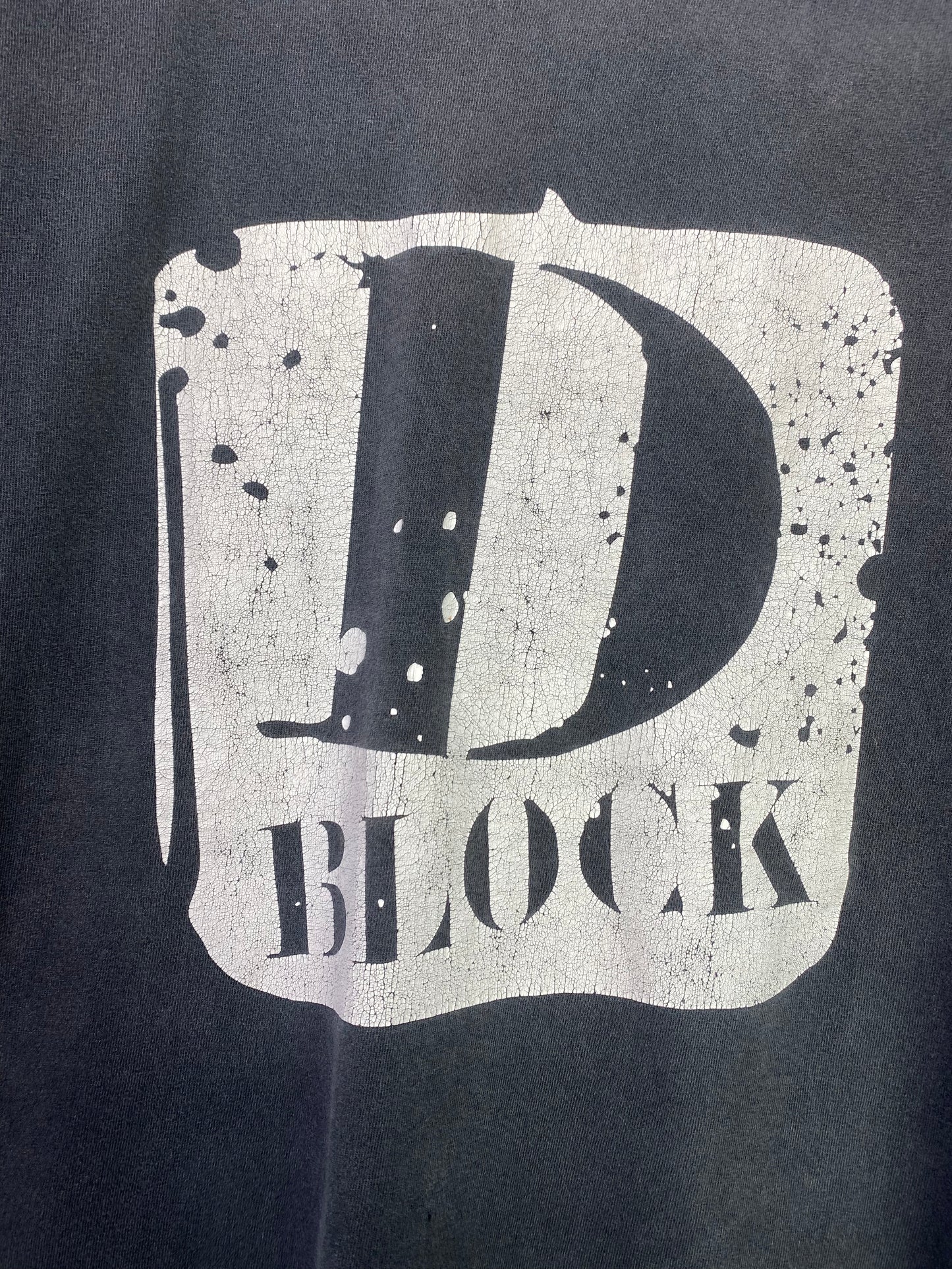 Early 00s D Block T-Shirt XL